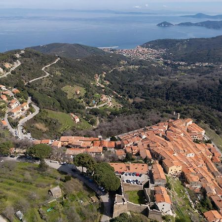 La Fortezza - Goelba Apartment Marciana  Exterior photo