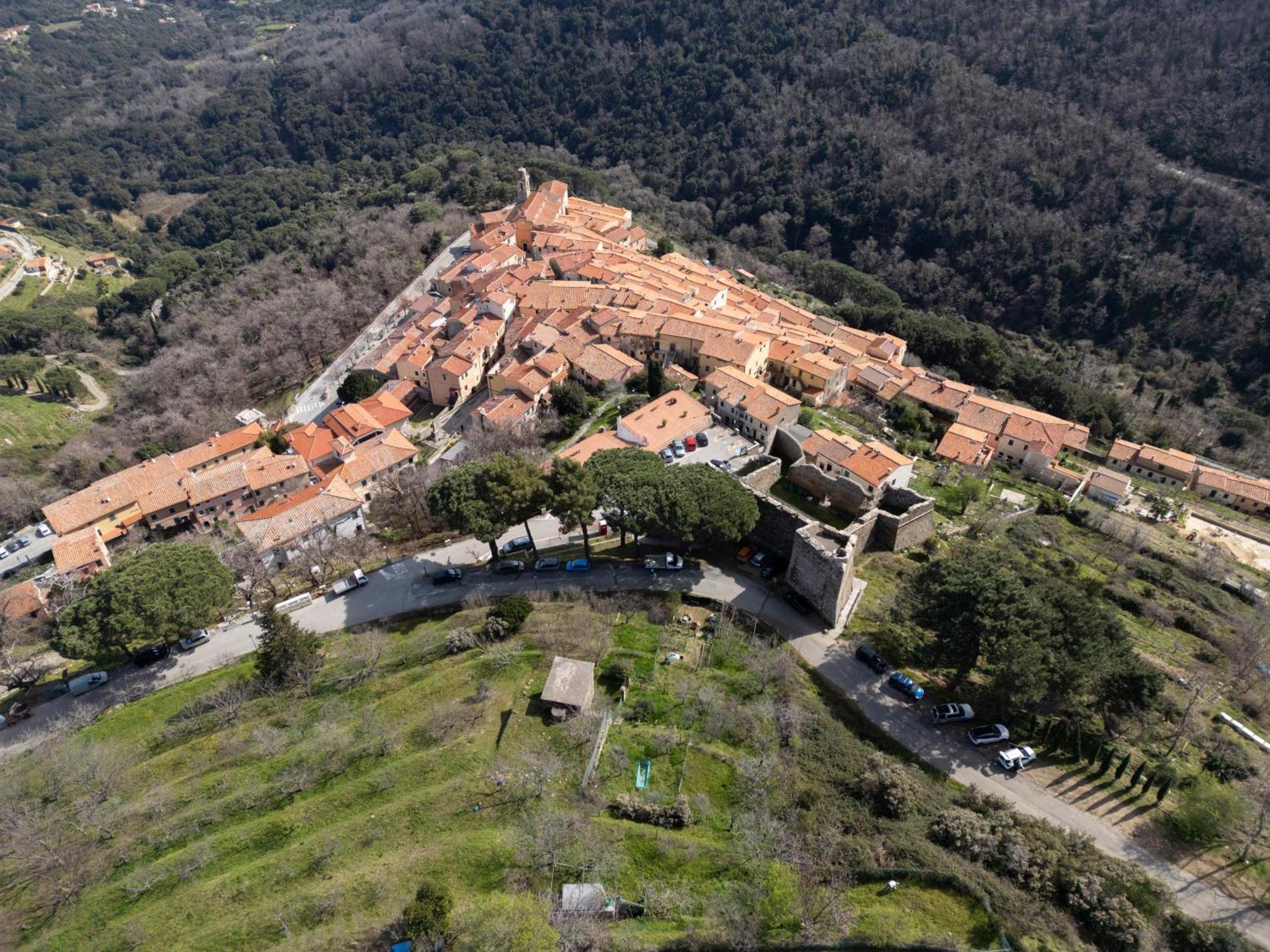 La Fortezza - Goelba Apartment Marciana  Exterior photo